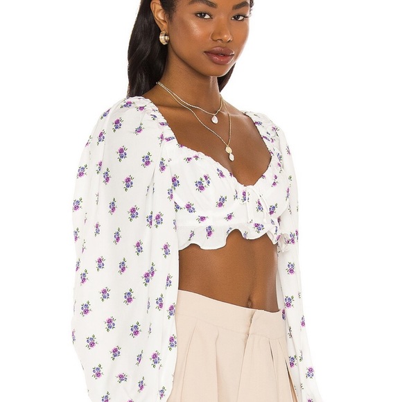 For love and lemons viola floral crop top - Picture 2 of 4